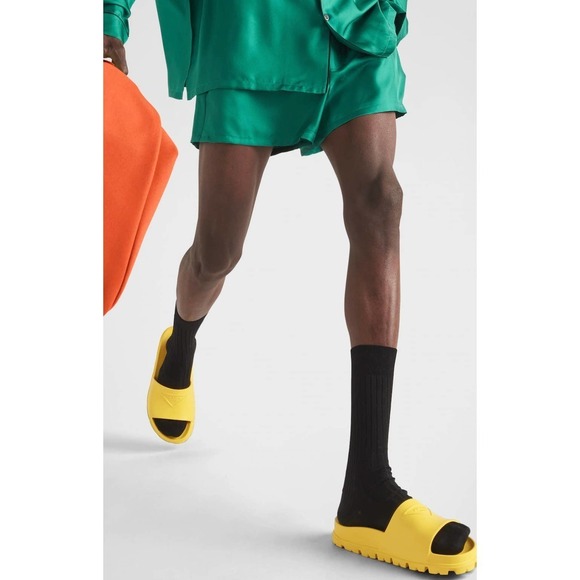 Prada logo slide sandal - Picture 3 of 15